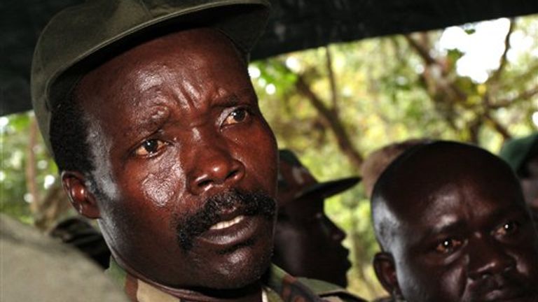 Le chef de l'Armée de résistance du Seigneur, Joseph Kony, photographié en 2006