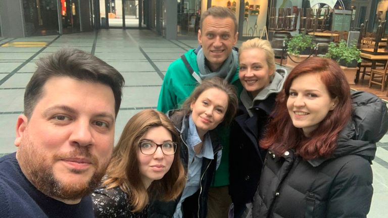 Leonid Volkov (L) avec Alexei Navalny.  Photo Twitter: @LeonidVolkov