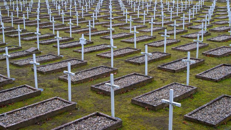 Les prisonniers du camp de Neuengamme font partie de ceux dont on se souvient sur le site commémoratif de Feldscheune Isenschnibbe.  Pic: AP
