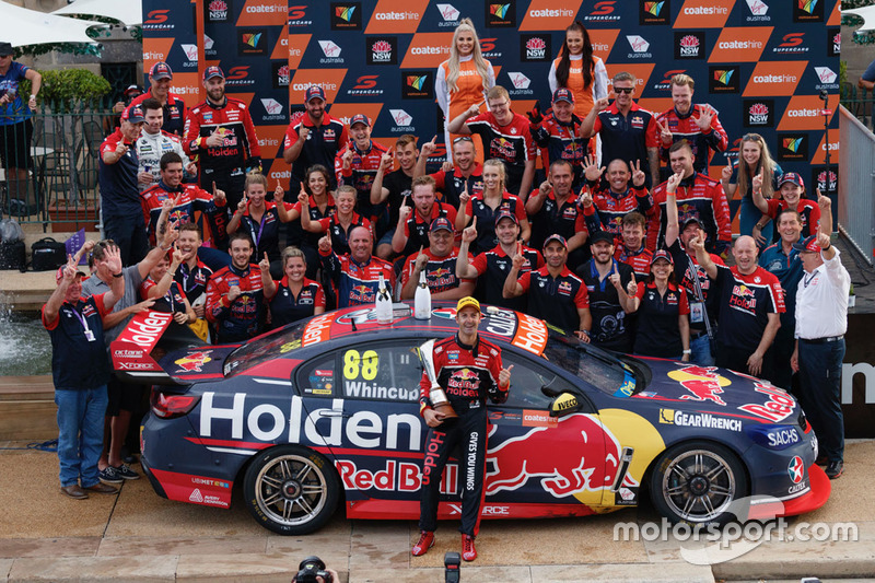 Jamie Whincup remporte son septième titre Supercars en 2017