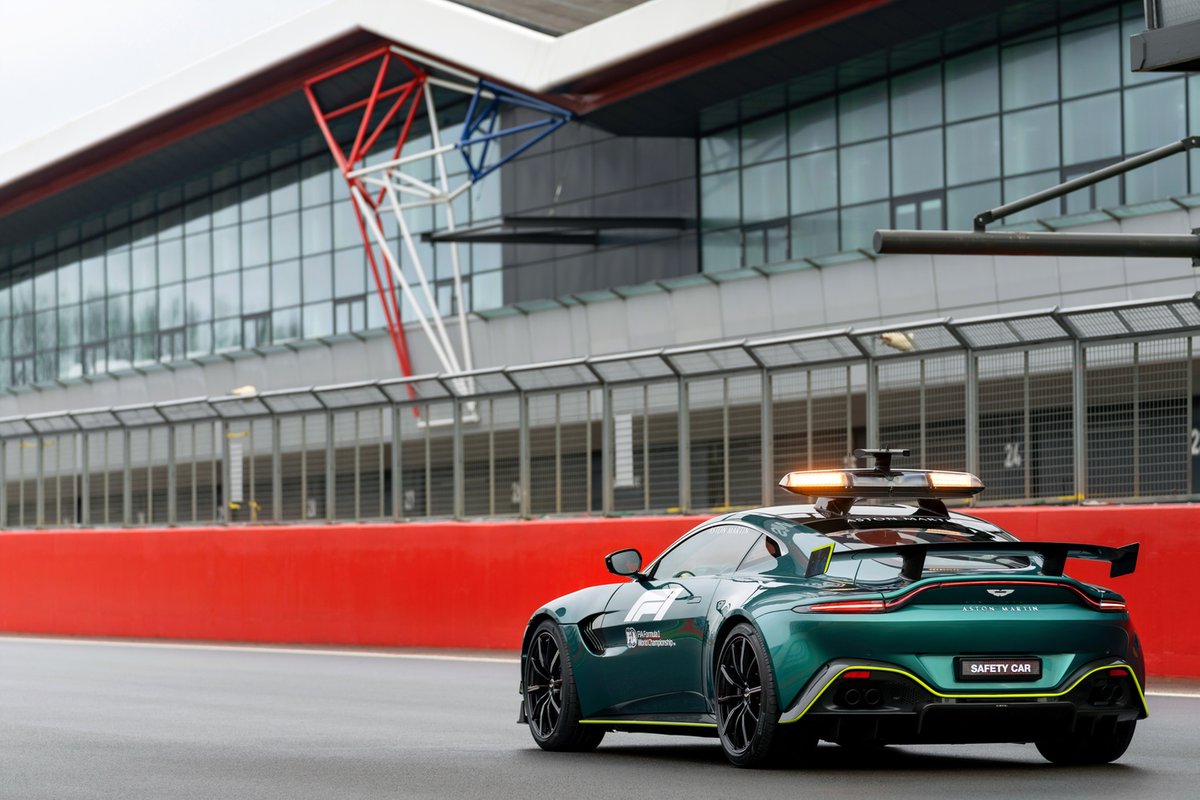 Astonn Martin Voiture de sécurité officielle de la Formule 1