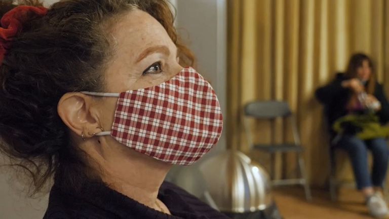 Muriel Elkaim a reçu le vaccin AstraZeneca à Paris et n'a aucun regret