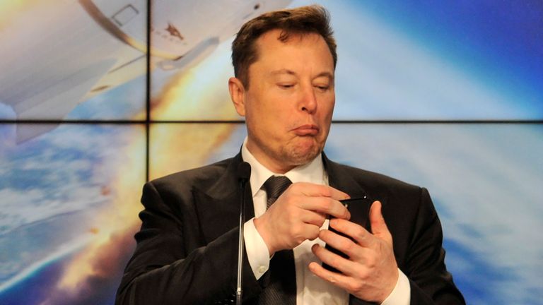 Elon Musk a écrit de nombreux tweets approuvant Bitcoin - Tesla ayant récemment investi 1,5 milliard de dollars 