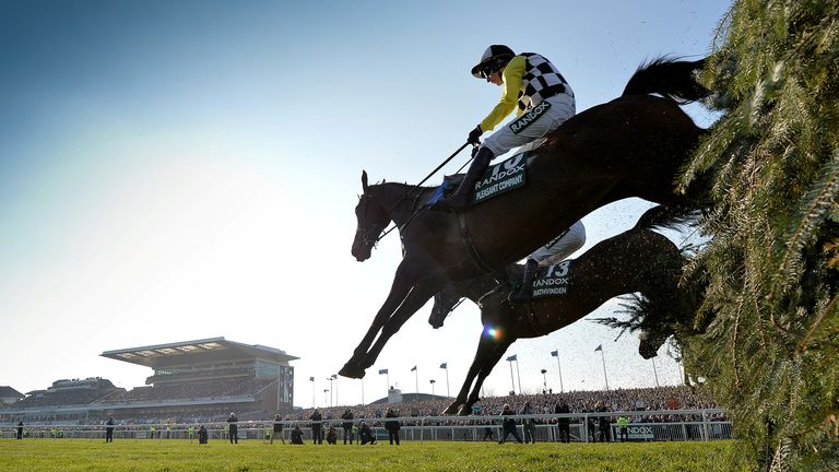 Vue générale lors de la 5.15 Randox Health Grand National Handicap Chase