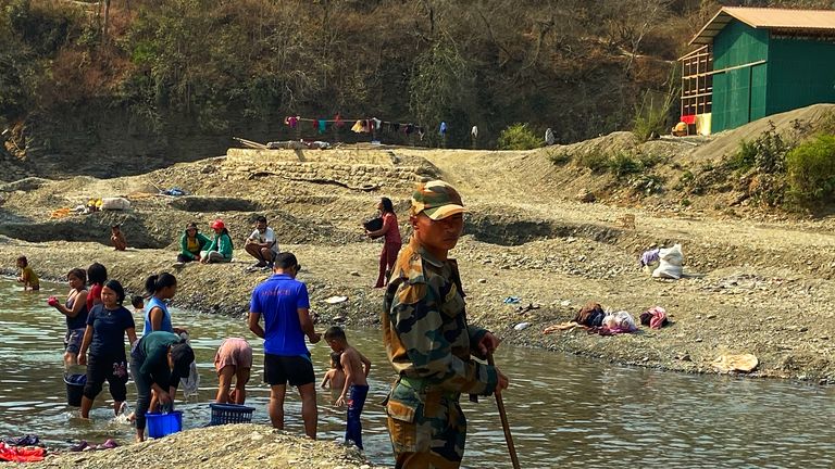 Sécurité indienne dans la zone frontalière
