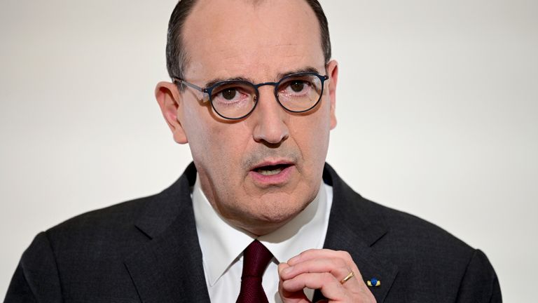 Jean Castex a déclaré qu'il recevrait le jab vendredi 