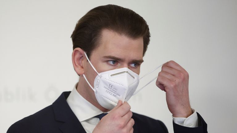 Sebastian Kurz dit que l'Autriche `` ne dépendra plus de l'UE '' pour les vaccins