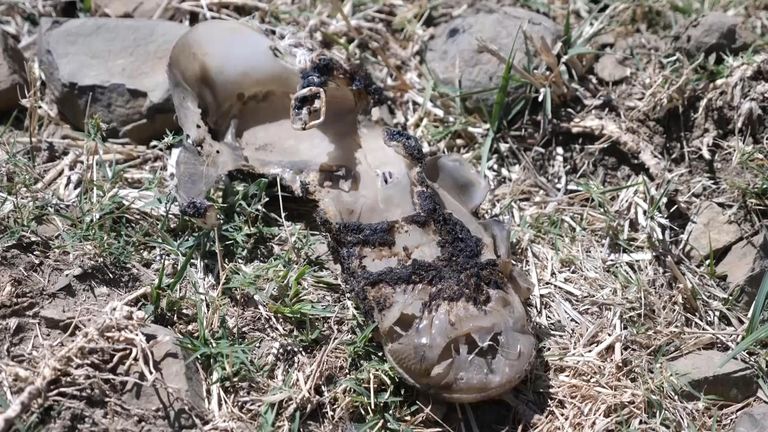 Certains corps n'ont été identifiés que par les bouts de vêtements et de chaussures retrouvés