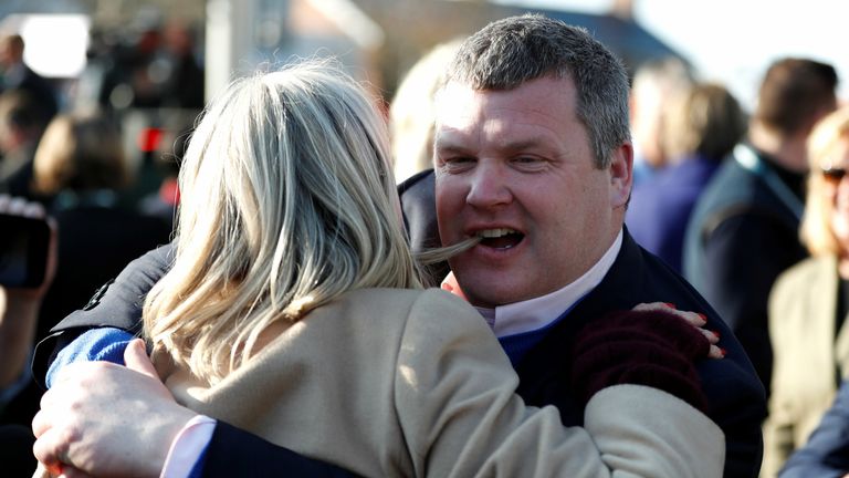 Le formateur Gordon Elliott après le 5.15 Randox Health Grand National Handicap Chase Action
