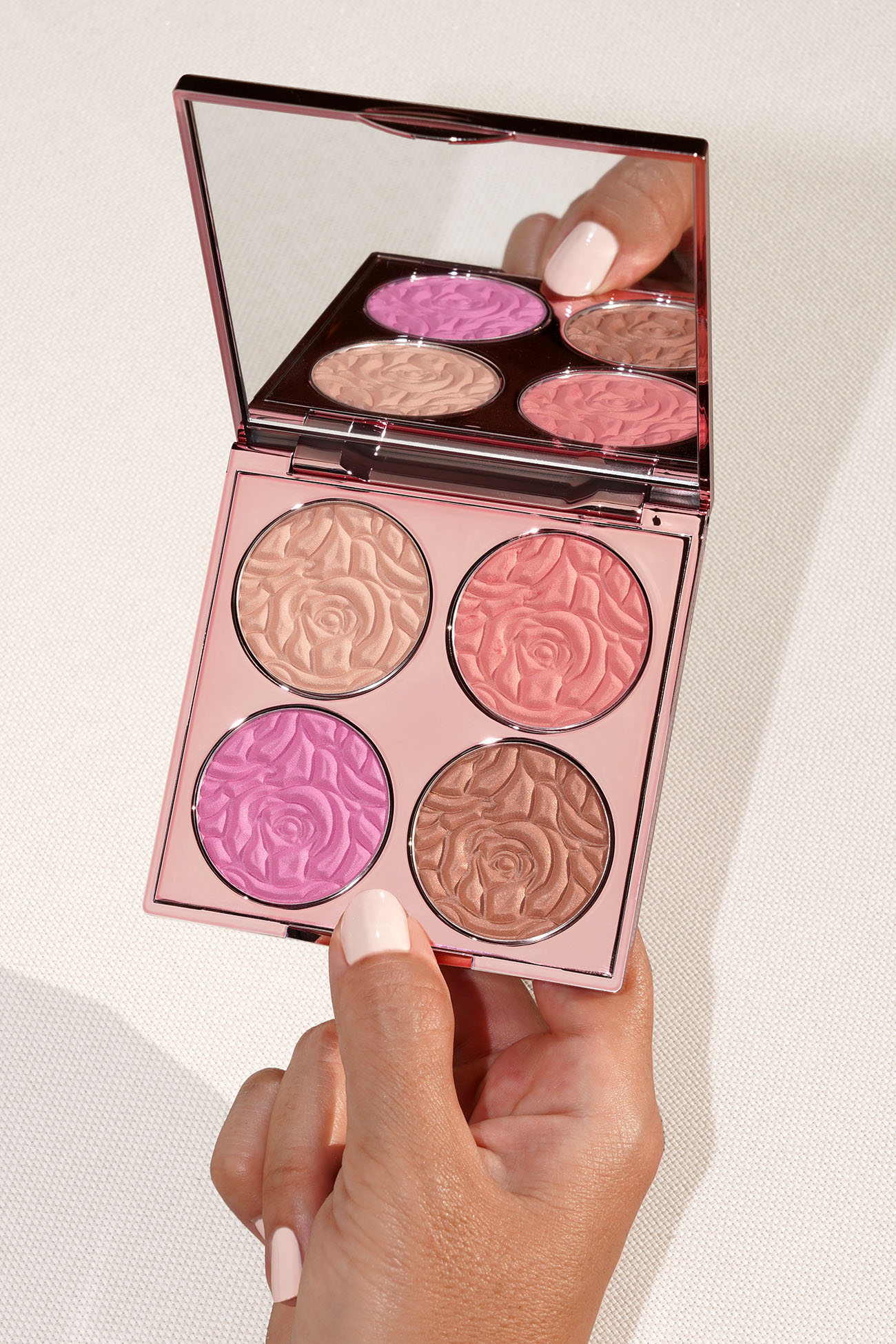 Par Terry Brightening CC Palette Beach Bomb examen et échantillons
