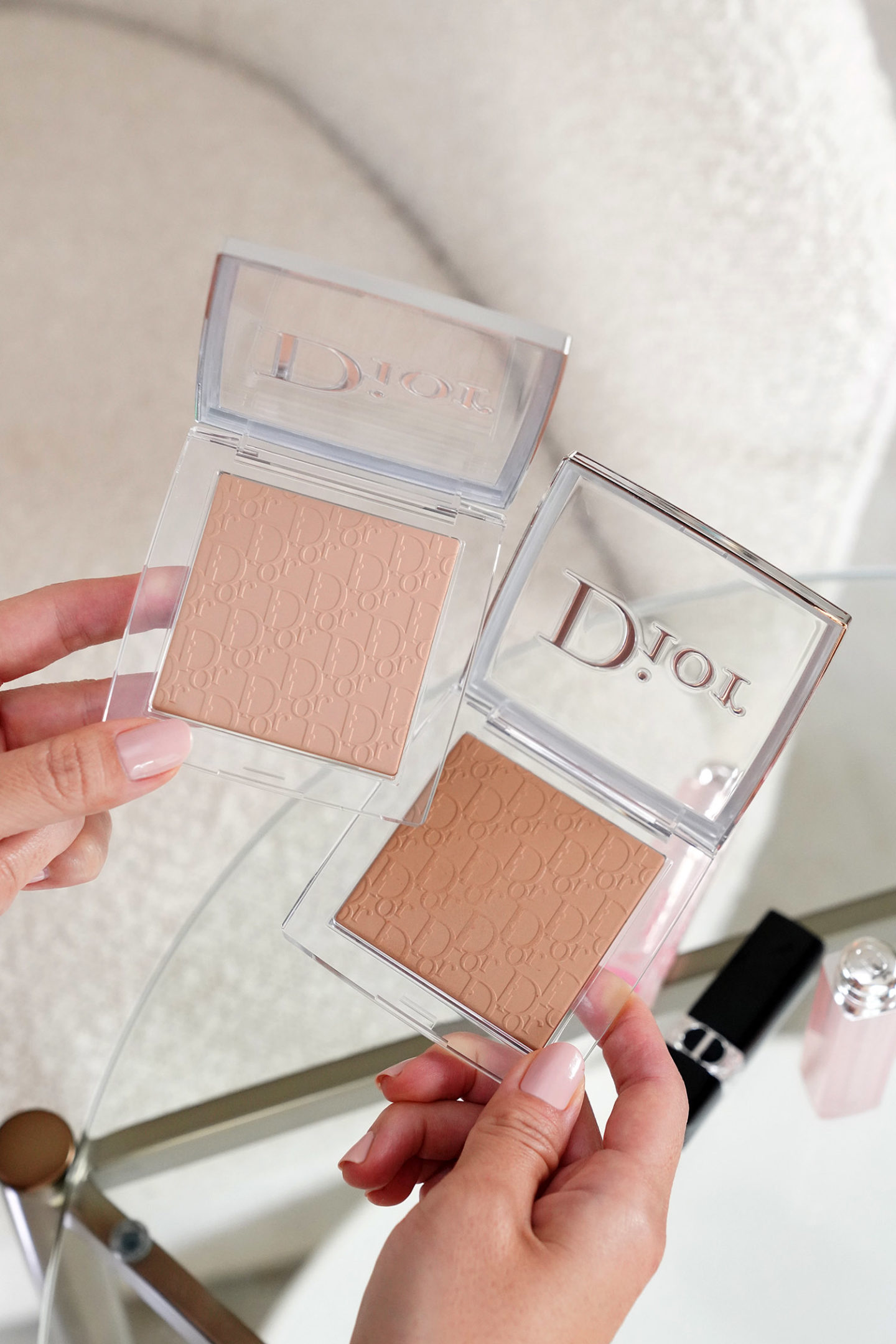 Dior Backstage Face and Body Powder-No-Powder en 2 neutres et 3 neutres