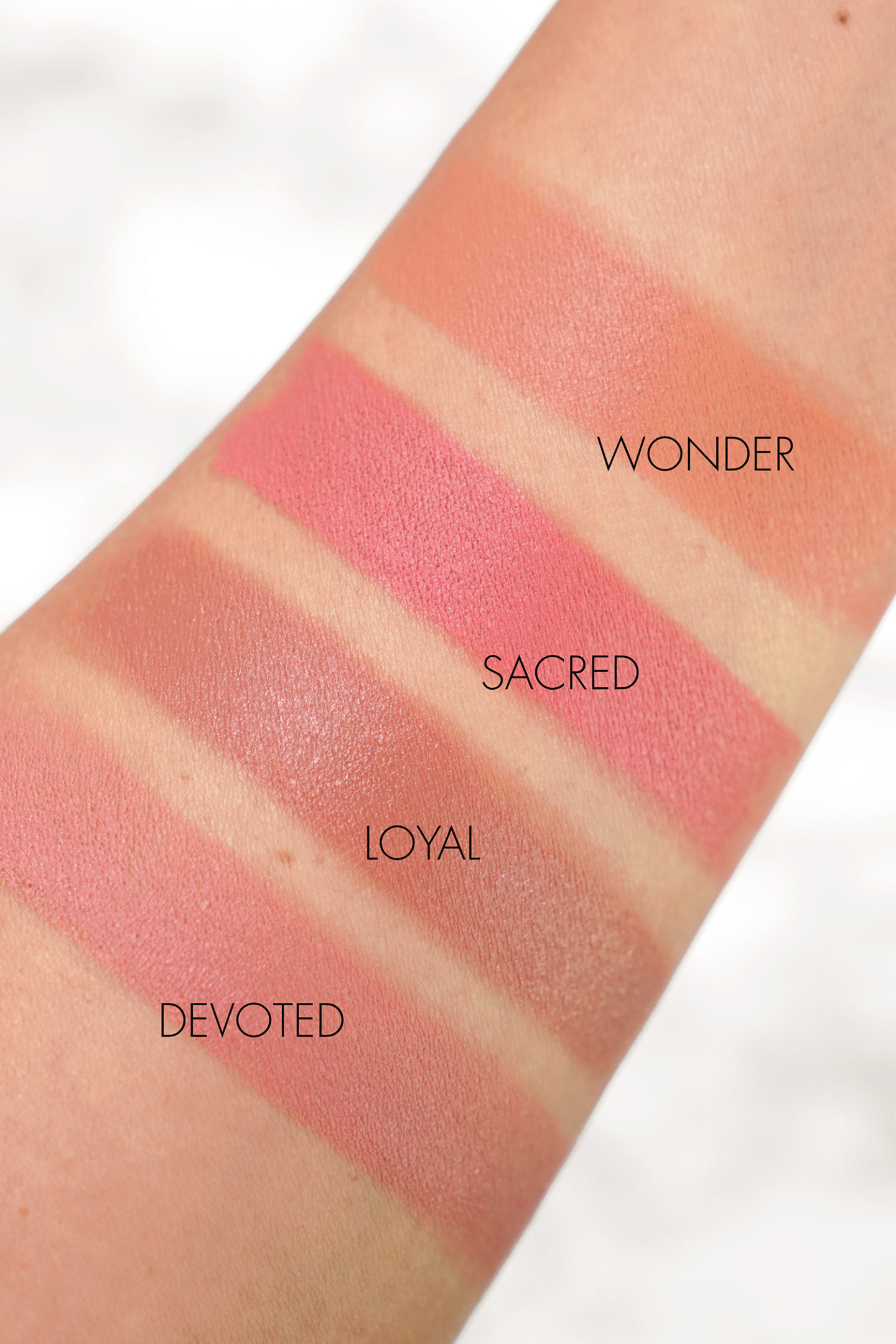 Échantillons Hourglass Vanish Blush Stick