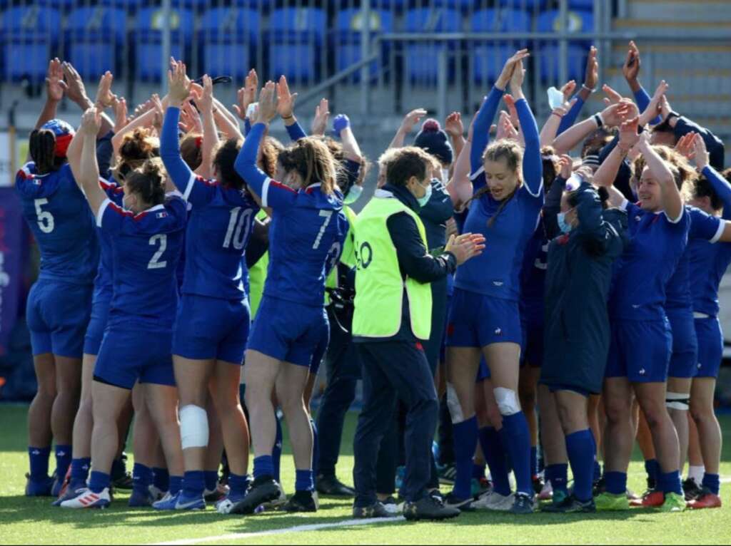 La France écrase l’Irlande pour organiser la finale des Six Nations féminines contre l’Angleterre