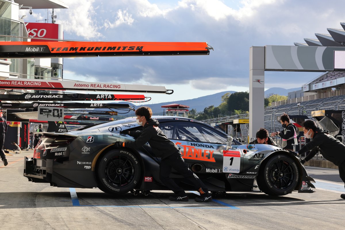 # 1 STANLEY NSX-GT