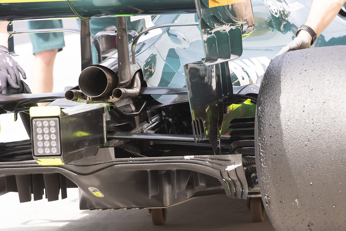 Détail du diffuseur Aston Martin AMR21