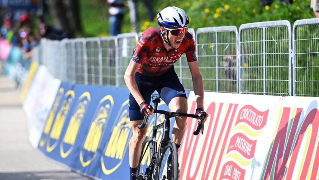 Journal du Giro d’Italia de Nicholas Roche: «  En franchissant la ligne, j’ai vu une rediffusion de Dan remportant l’étape – j’étais un fier cousin  »