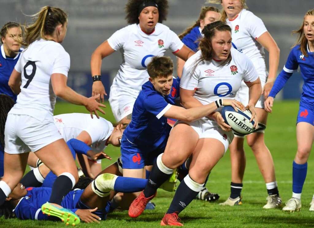 L’Angleterre remporte la victoire après l’abandon du match contre la France en raison d’une panne de projecteur