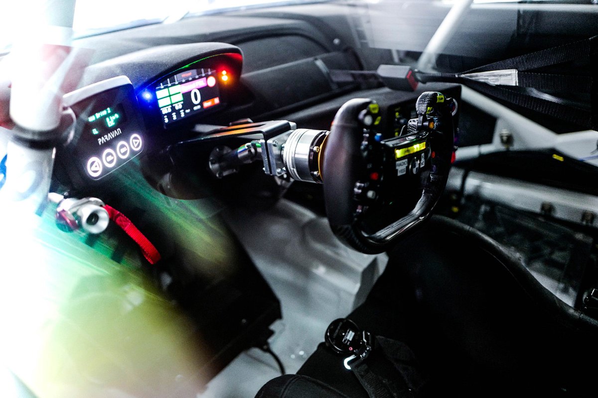 Pilotage par fil de direction de Timo Glock, ROWE Racing