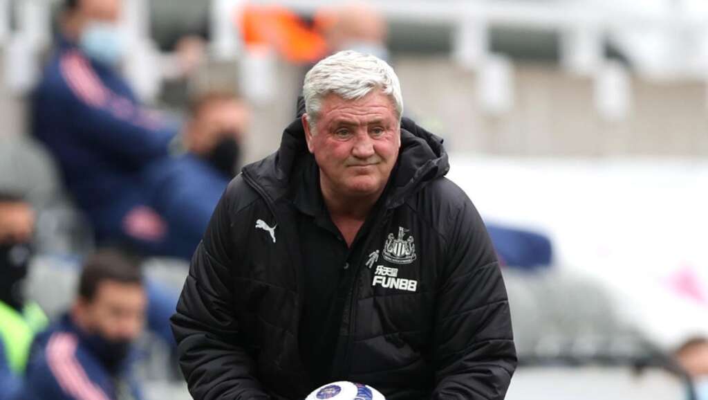 Steve Bruce souhaite rester entraîneur-chef de Newcastle la saison prochaine
