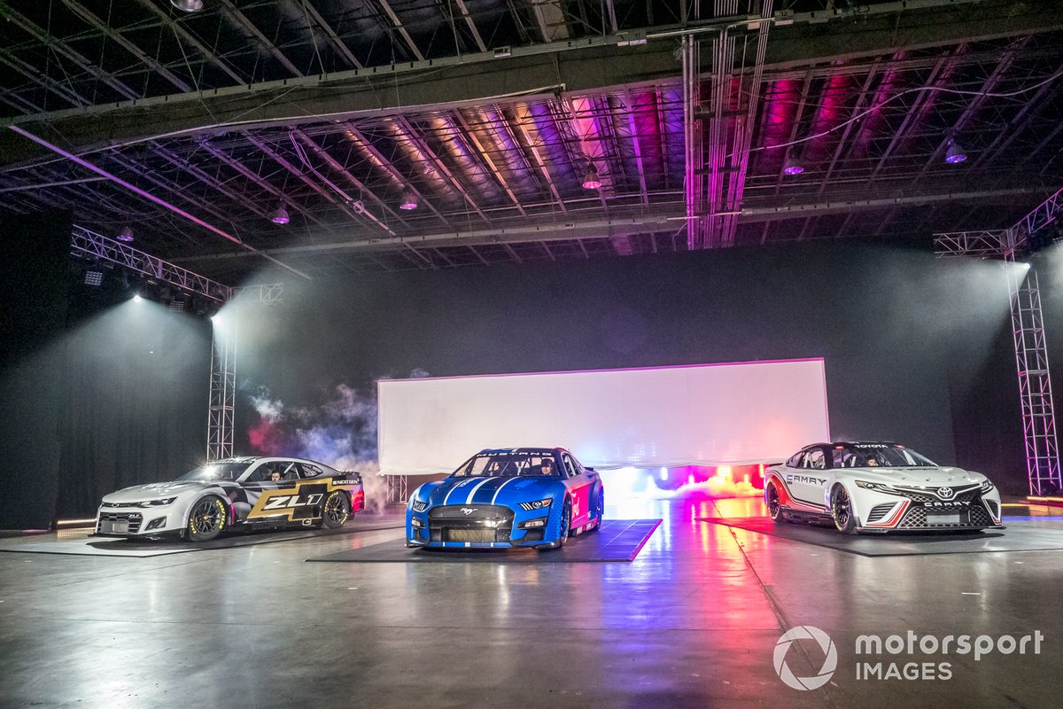Voitures Nascar Next Gen: Chevrolet Camaro, Ford Mustang, Toyota TRD Camry