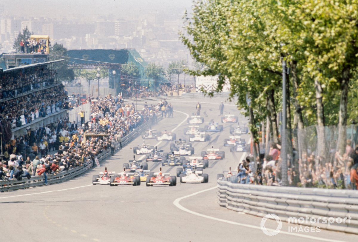 Le départ du malheureux Grand Prix d'Espagne 1975