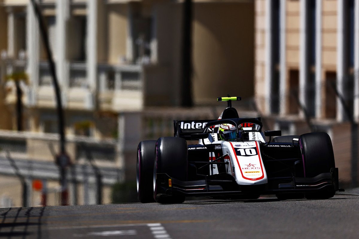 Theo Pourchaire décroche la pole pour ART Grand Prix