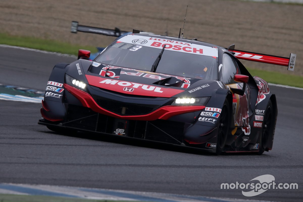#16 Red Bull MOTUL MUGEN NSX-GT