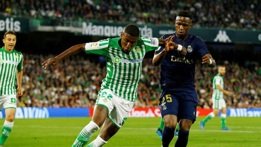 Emerson rejoint alors que le Barça regarde Wijnaldum et Depay