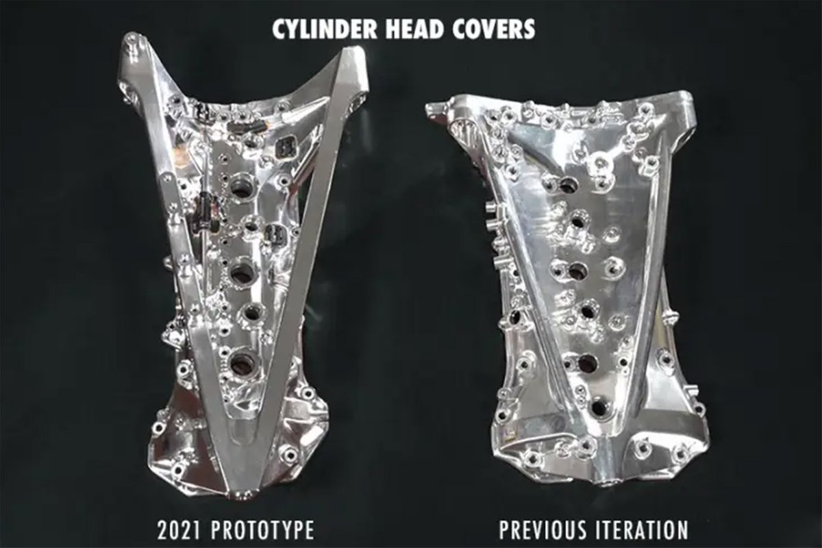 Couvre-culasses moteur