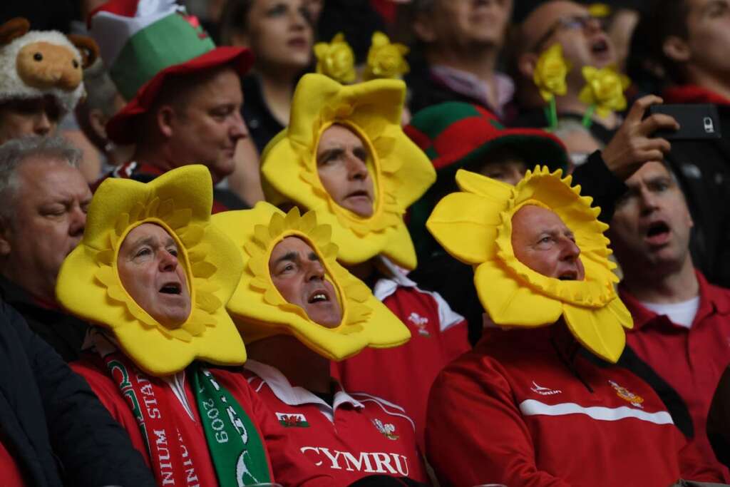 Jouant devant des supporters « massifs » pour le Pays de Galles, l’entraîneur adjoint insiste