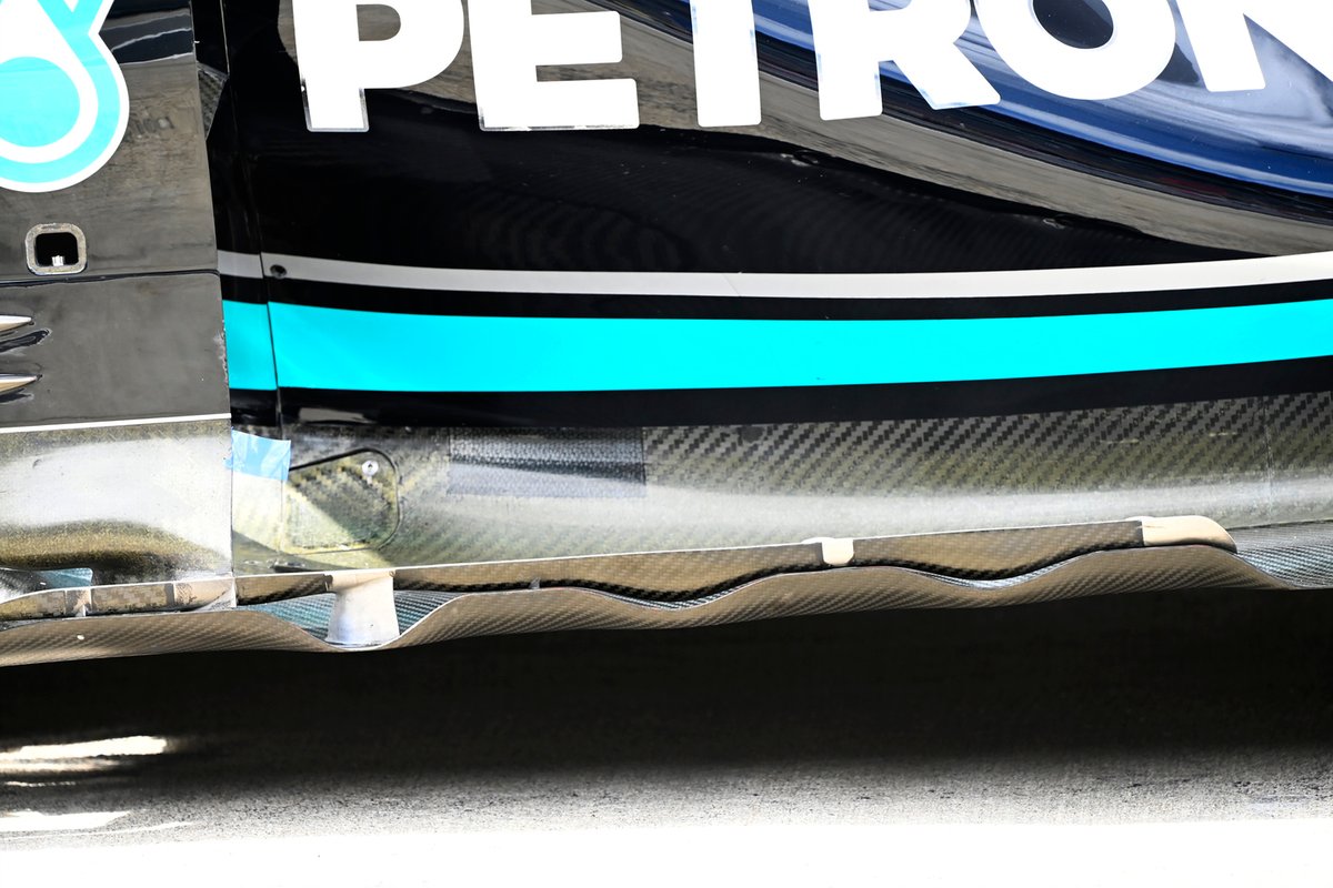 Détail Mercedes W12