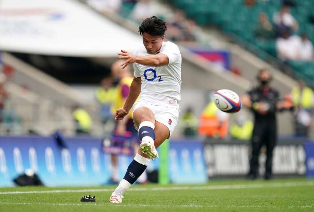 Eddie Jones exhorte Marcus Smith à continuer à travailler dur après avoir été appelé aux Lions