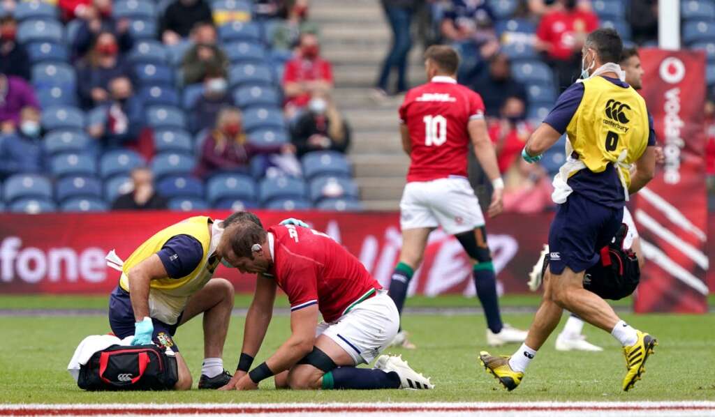 Les Lions britanniques et irlandais s’apprêtent à décider si Alun Wyn Jones rejoint l’équipe après une blessure à l’épaule