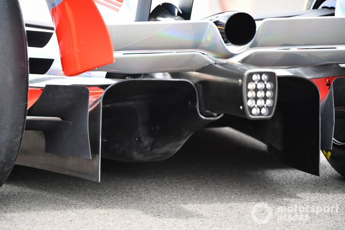 L'événement de lancement de voiture de Formule 1 2022 sur la grille de Silverstone.  Détail du diffuseur