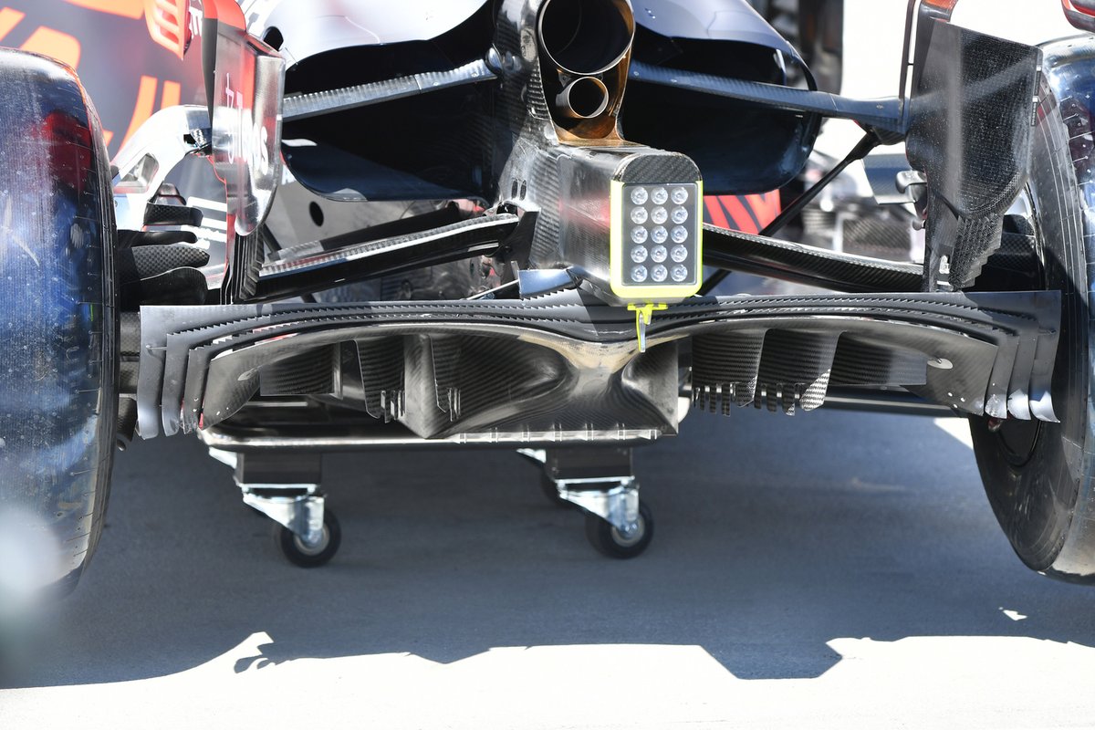 Détail arrière Red Bull Racing RB16B