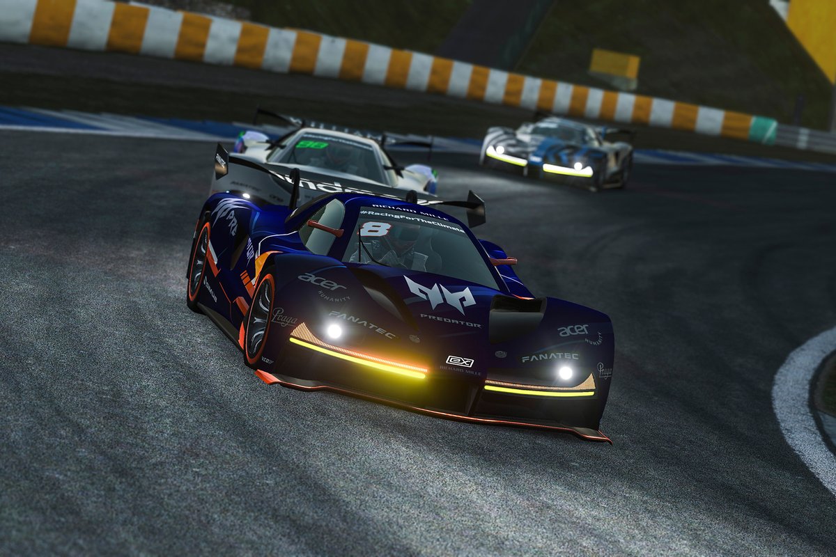 # 8, Gordon Mutch, R8G Esports (pro)