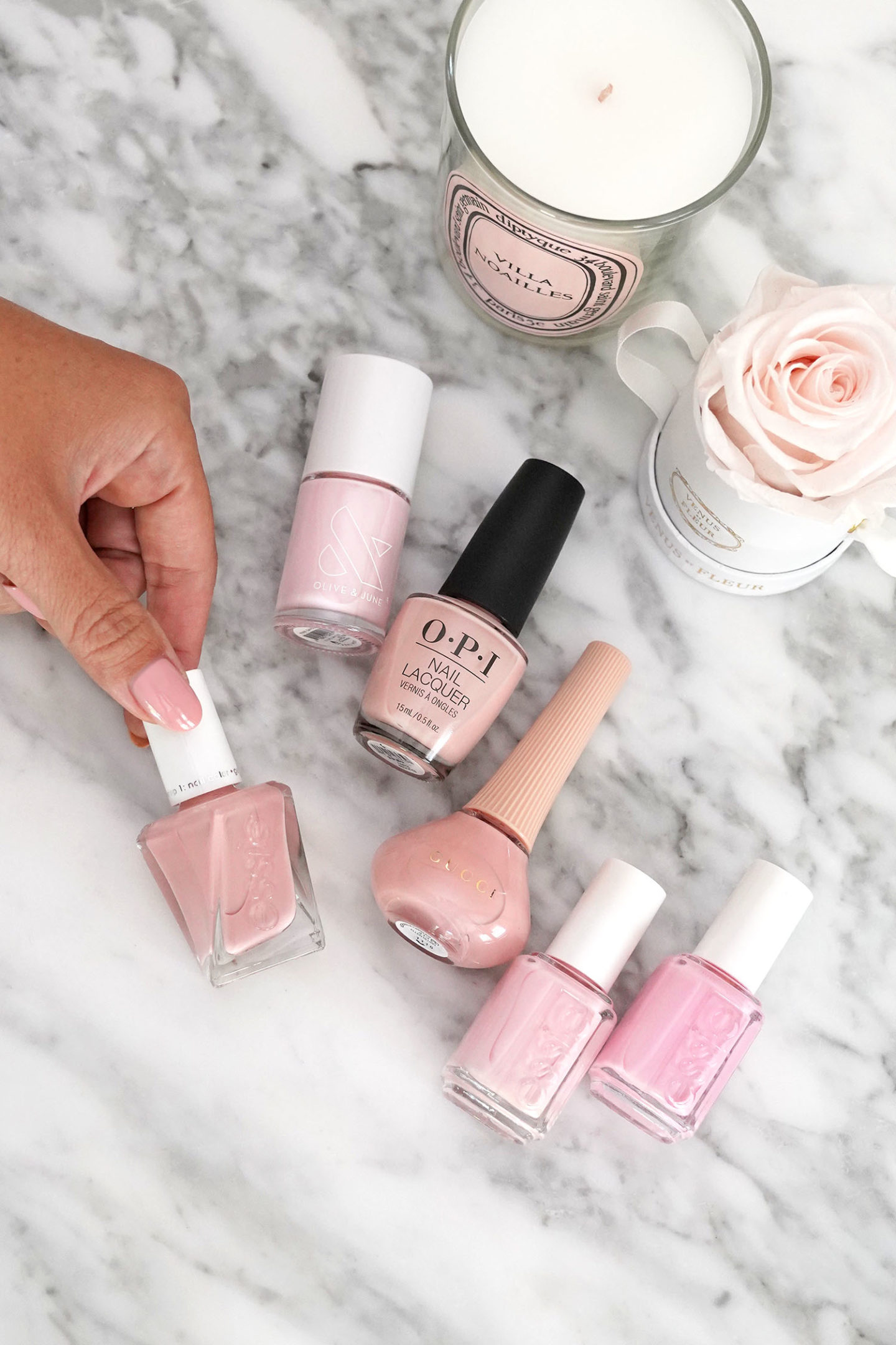 Meilleurs vernis à ongles rose pâle 