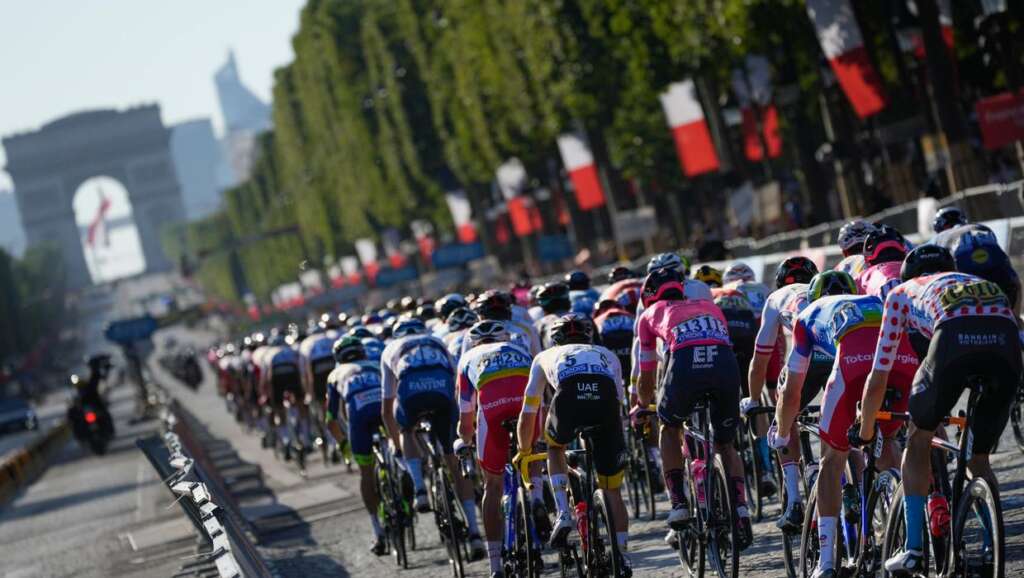 Journal du Tour de France de Dan Martin : « Au lieu d’une fête après le Tour, je vais vérifier mon nouveau kit d’équipe irlandaise et me coucher tôt »
