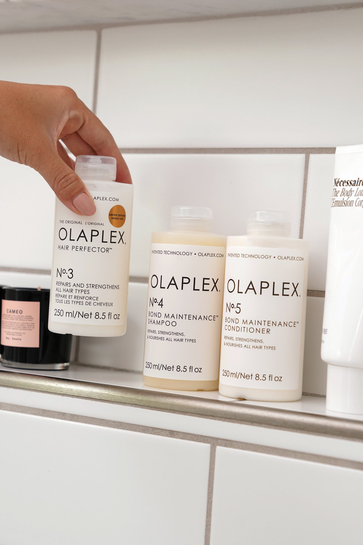 Ensemble de soins capillaires d'entretien Olaplex Bond