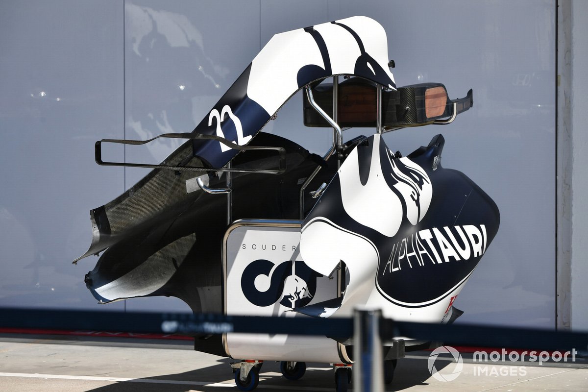 Détail de la carrosserie d'un AlphaTauri AT02 