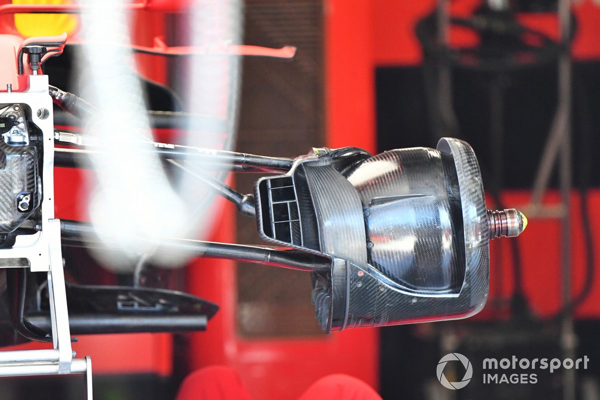 Détail du frein avant d'une Ferrari SF21 