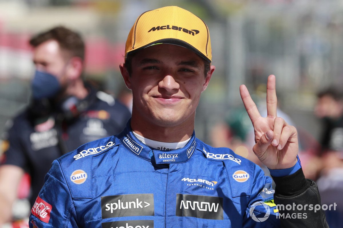 Lando Norris, McLaren, en parc fermé après les qualifications en première ligne