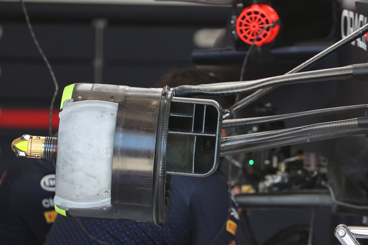 Détail du conduit de frein Red Bull RB16B