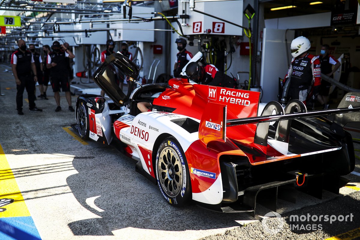 #7 Toyota Gazoo Racing Toyota GR010 - Hypercar hybride de Mike Conway, Kamui Kobayashi, Jose Maria Lopez 