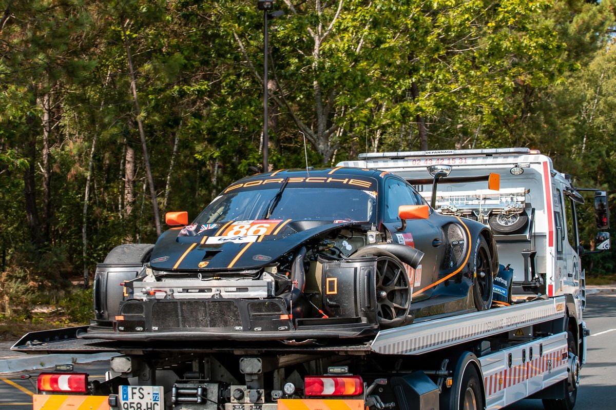 #86 GR Racing Porsche 911 RSR - 19 LMGTE Am, Michael Wainwright, Benjamin Barker, Tom Gamble, après le crash