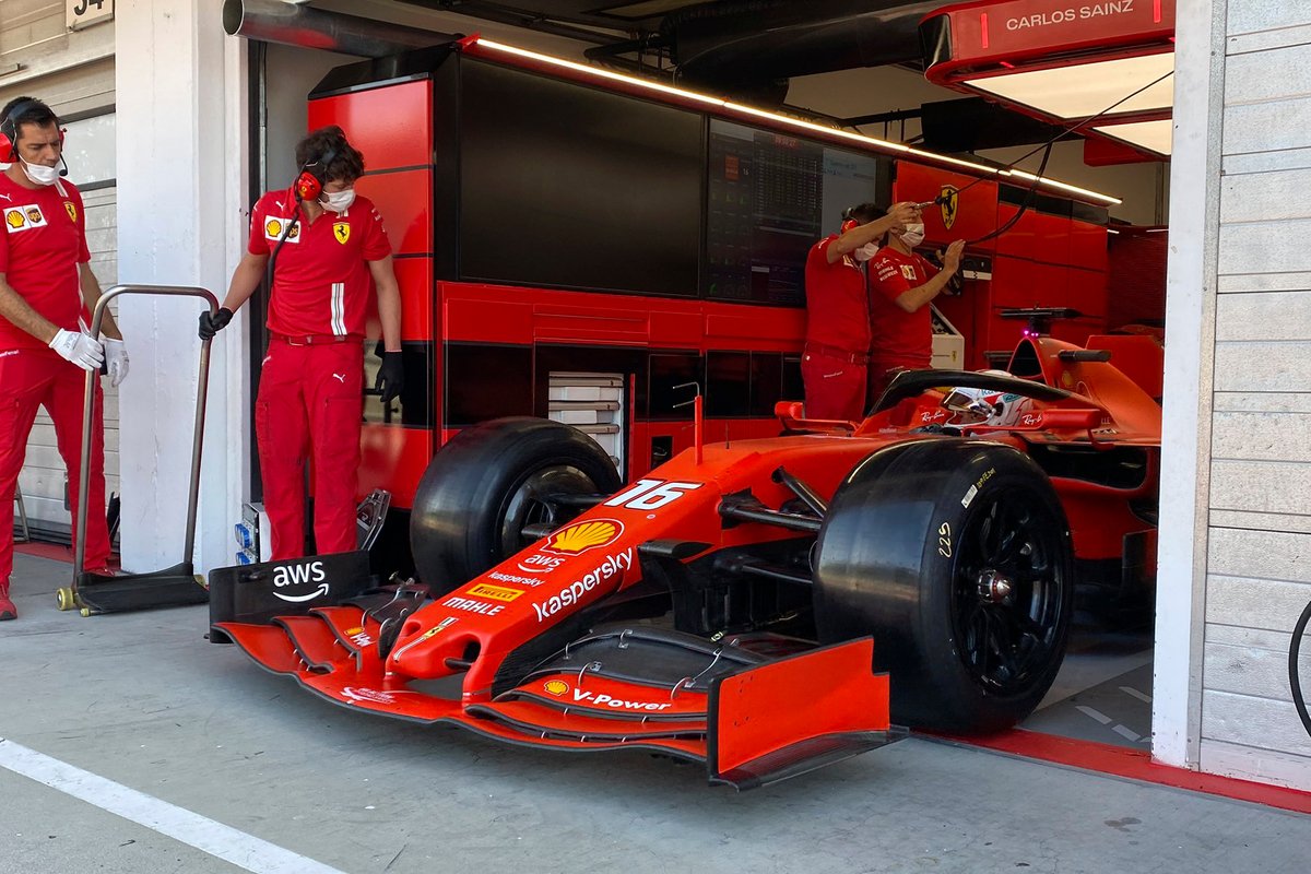 Charles Leclerc, Ferrari, Pirelli testent le Hungaroring