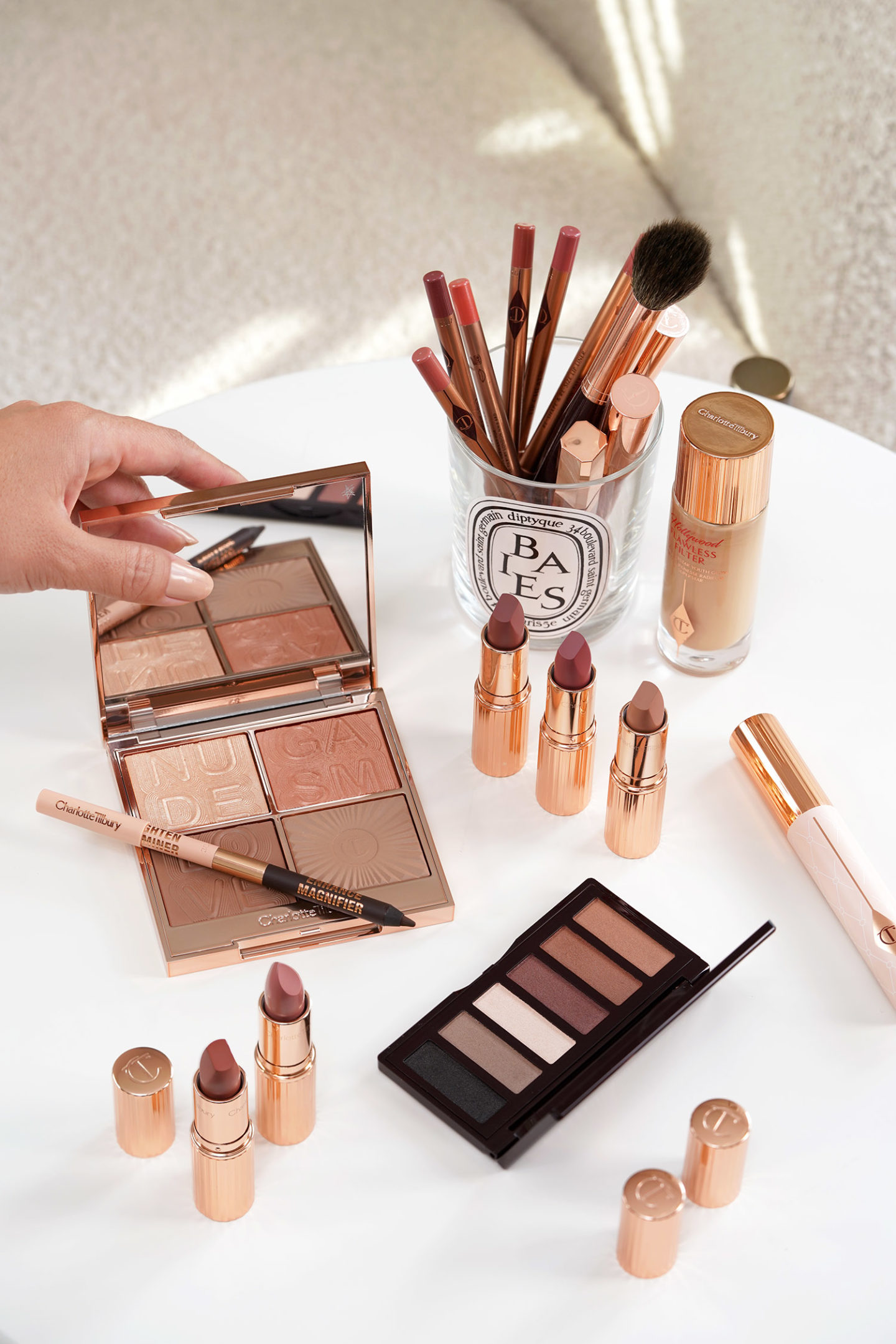 Avis sur la collection de super nus de Charlotte Tilbury |  Le Lookbook Beauté