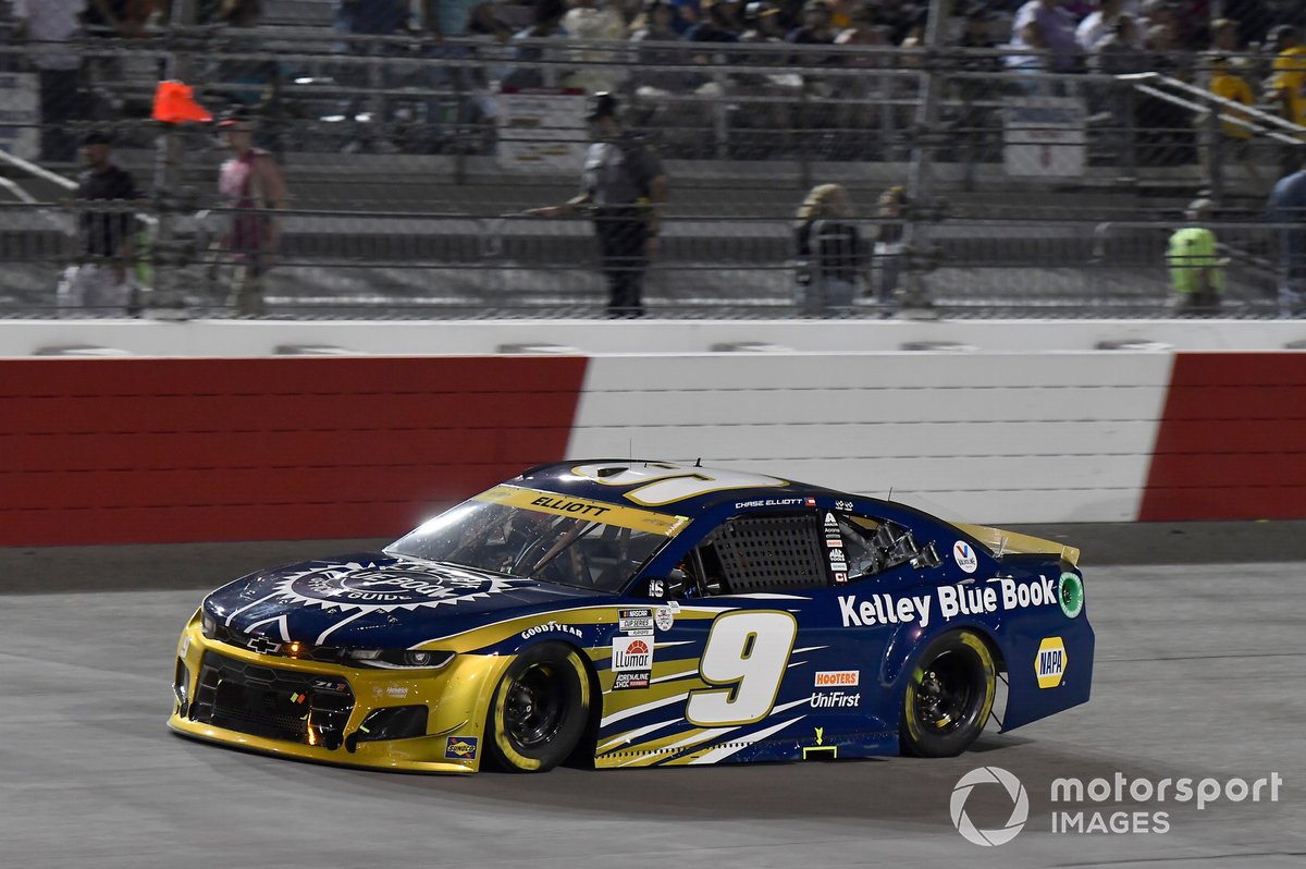 Chase Elliott, Hendrick Motorsports, Chevrolet Camaro Kelley Blue Book