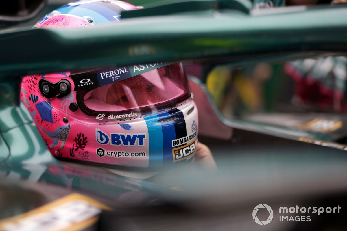 Sebastian Vettel, Aston Martin, sur la grille