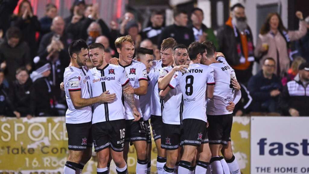 Sean Murray vainqueur du match alors que Dundalk élimine Shamrock Rovers